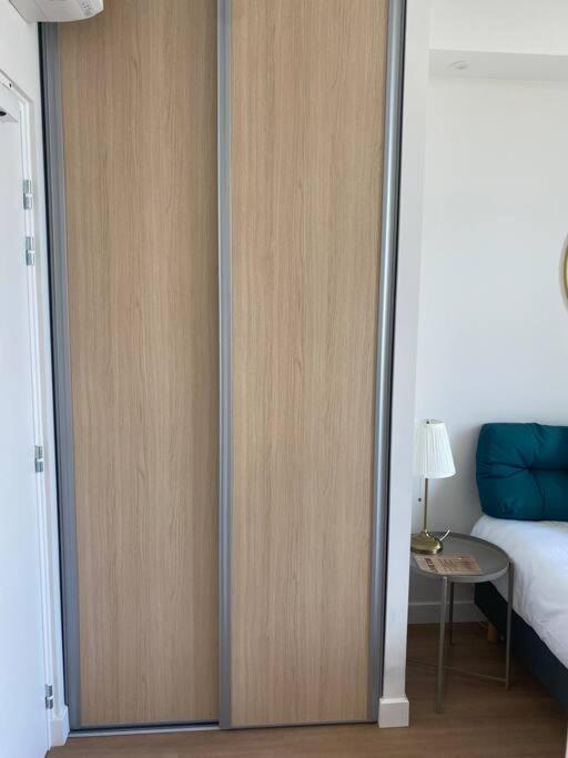 אנגולם Superbe Studio Centre Ville * Clim * Wifi * Haut De Gamme * מראה חיצוני תמונה